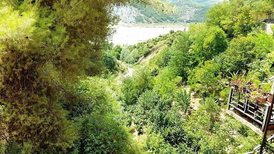 Hotel Te Sadiku Gramsh Албания