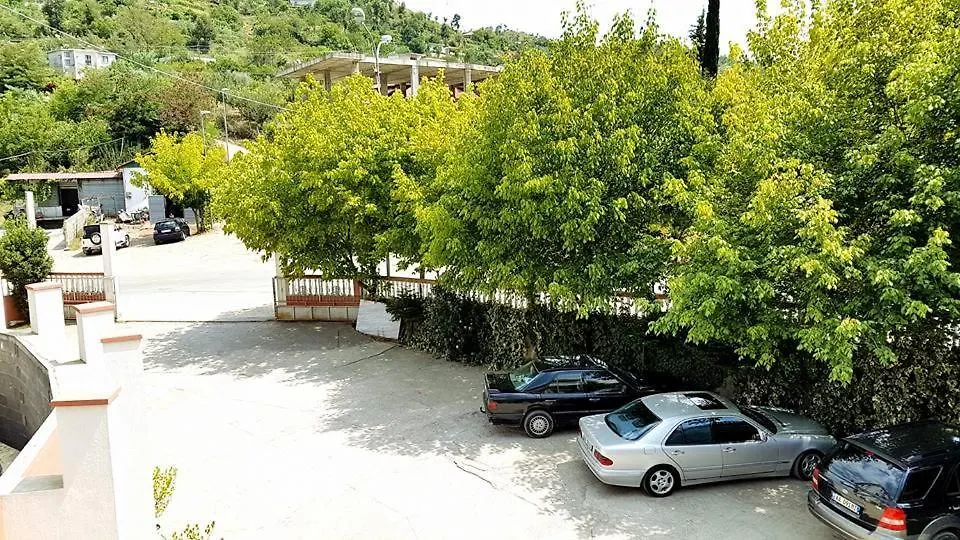 Hotel Te Sadiku Gramsh