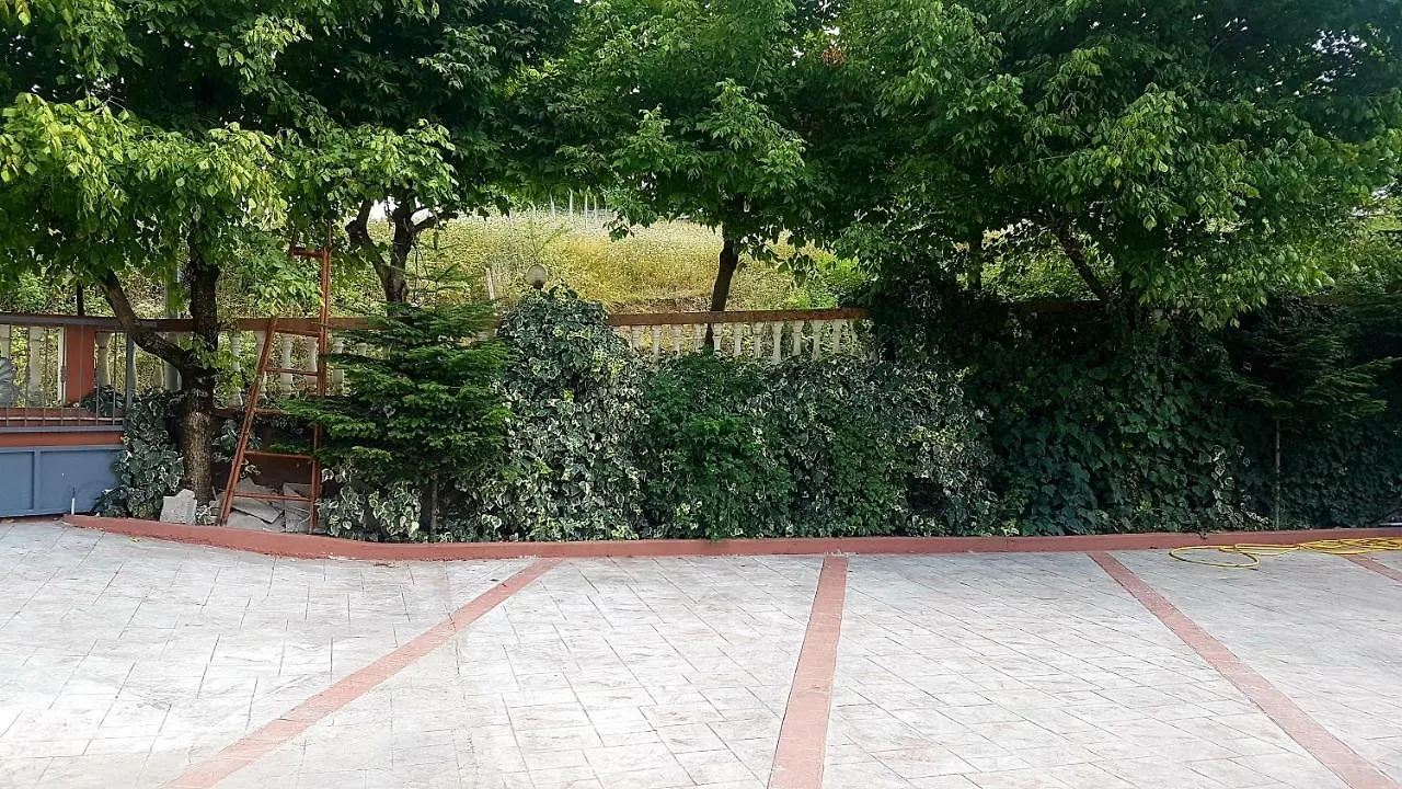 Hotel Te Sadiku Gramsh