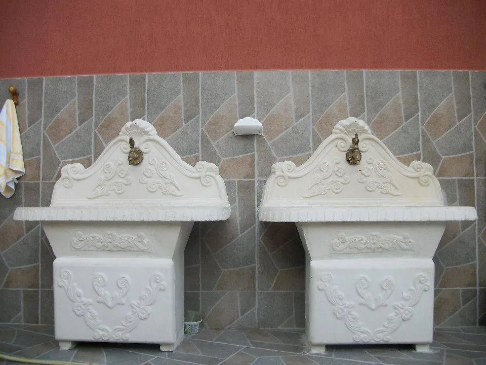 Hotel Te Sadiku Gramsh Албания