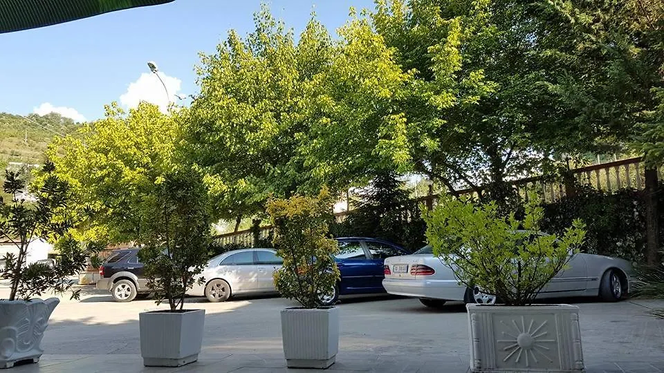 Hotel Te Sadiku Gramsh